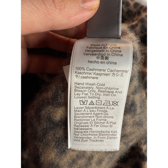 J.CREW Cashmere Crew Neck Leopard Print Tan Black Pullover Sweater Size M - Picture 7 of 8